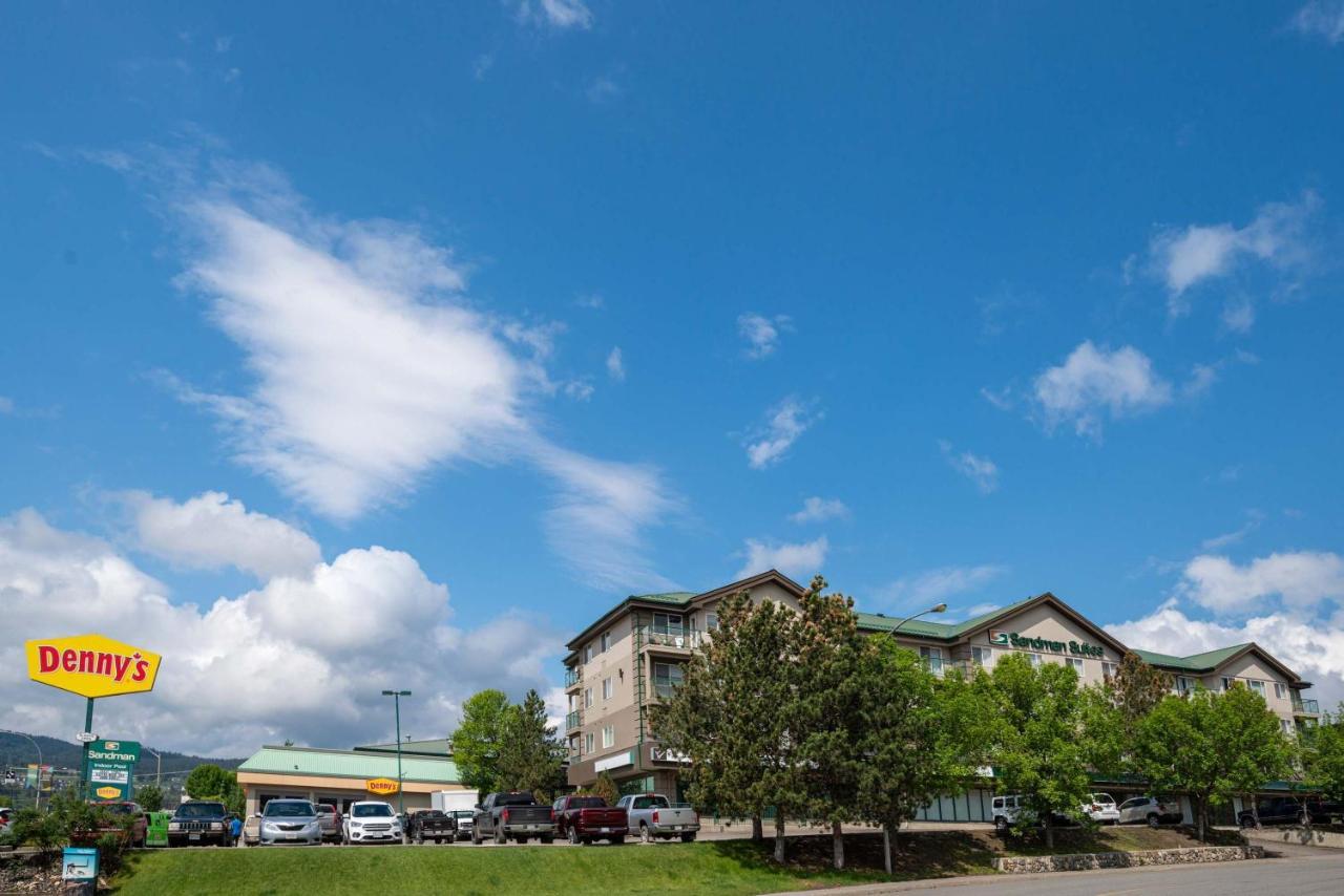 Sandman Hotel & Suites Williams Lake Exterior photo